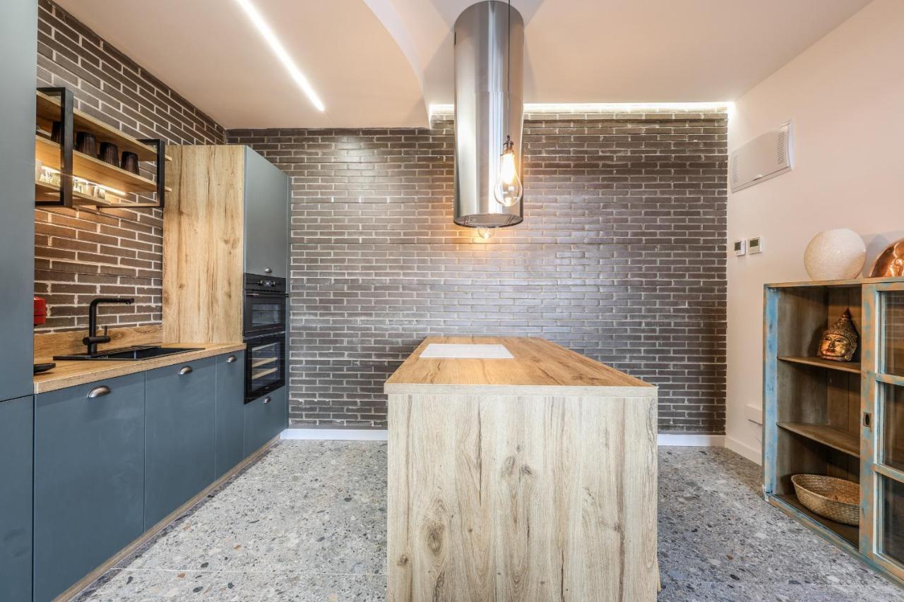 Loft Reformado Industrial Apartment มาดริด ภายนอก รูปภาพ